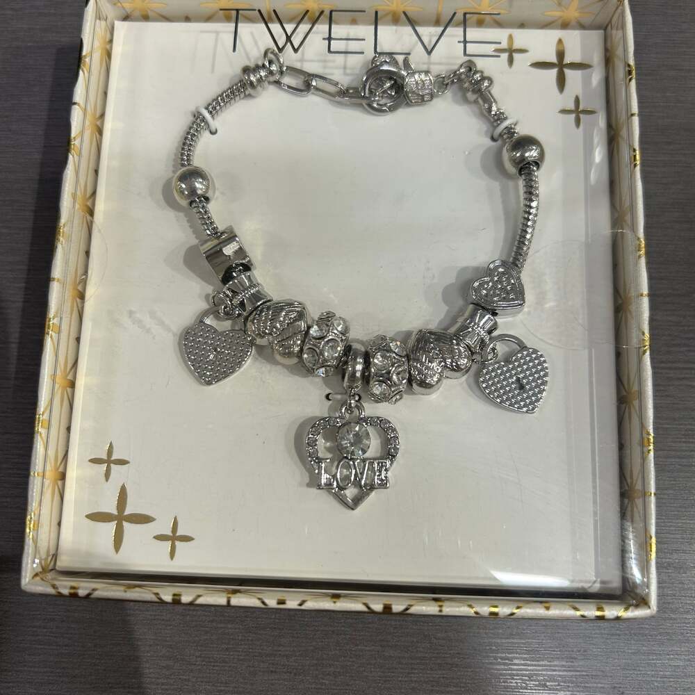 Rhinestone Decor Heart and Key Charm Bracelet
